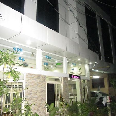 All Seasons Guest House Тривандрум Экстерьер фото
